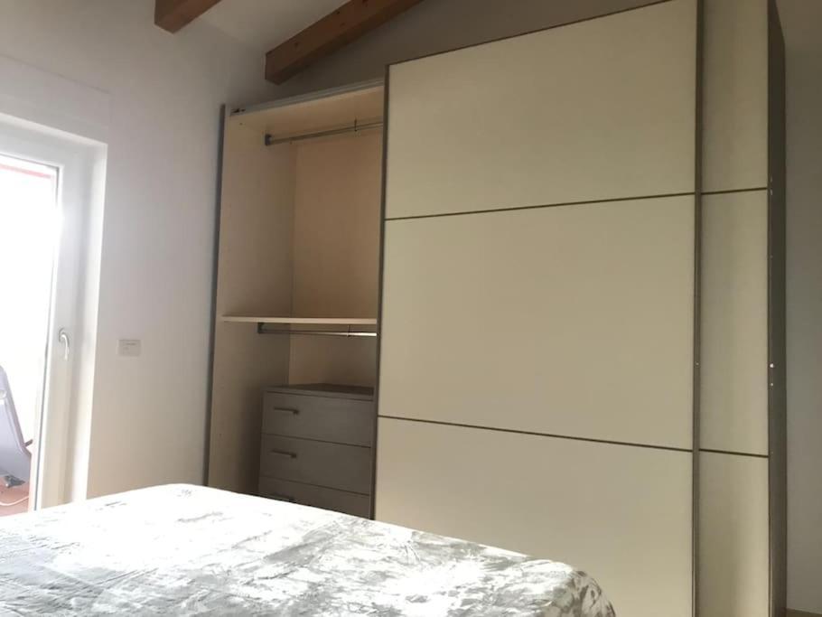 Appartamento Porta Del Garda Dro Esterno foto